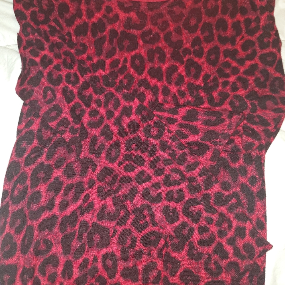 Black and red printed sweater